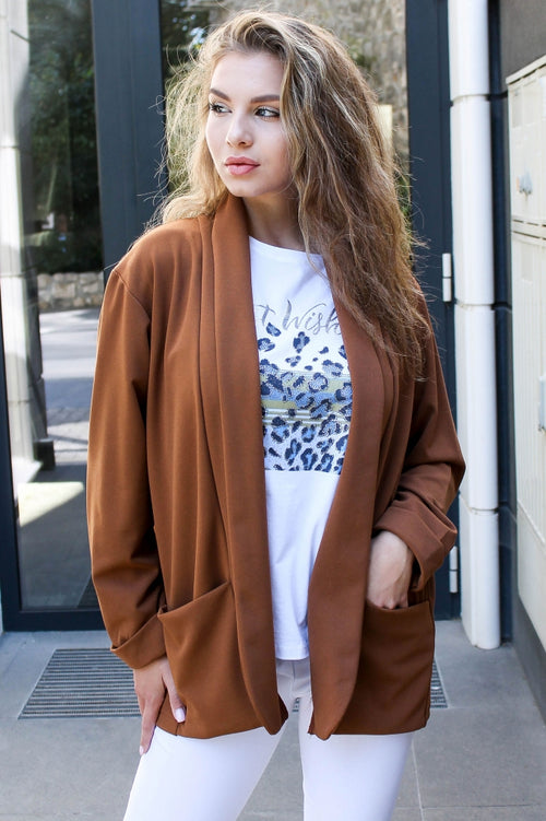 Solid-colour women's blazer with pockets