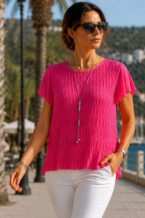 Textured women's short-sleeved blouse