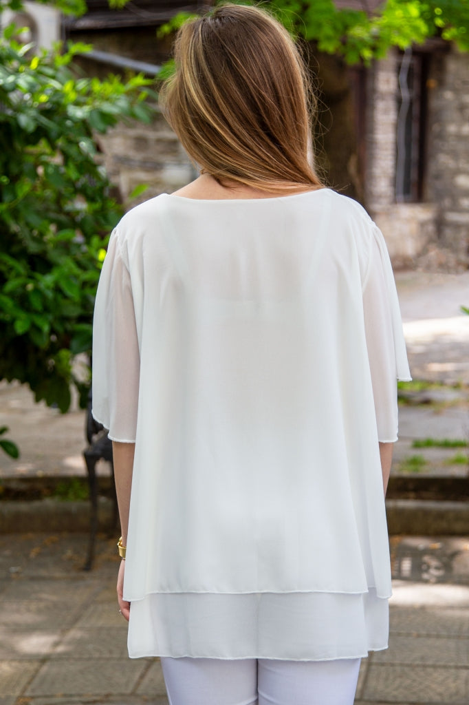 Plain plus-size women's blouse with complimentary accessory