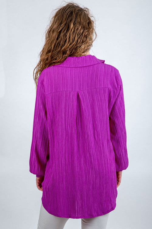 Plus-size shirt with a textured finish