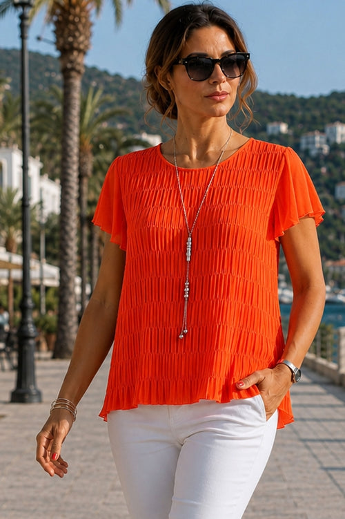 Textured women's short-sleeved blouse
