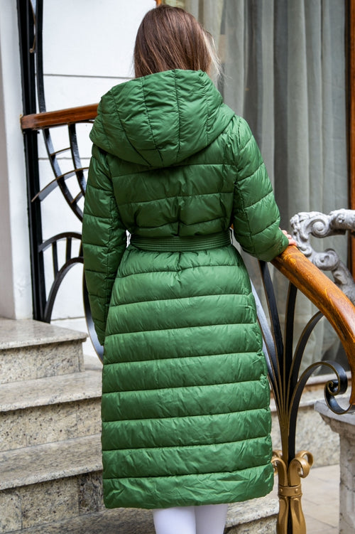 Geacă lungă elegantă de damă cu glugă