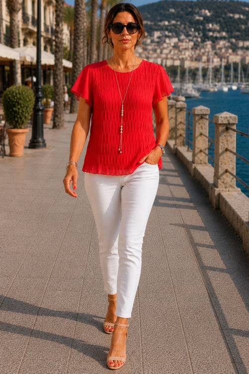 Textured women's short-sleeved blouse
